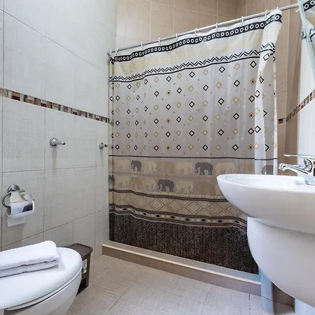 Apartamento Mandalay Cozy & Affordable With Patio *