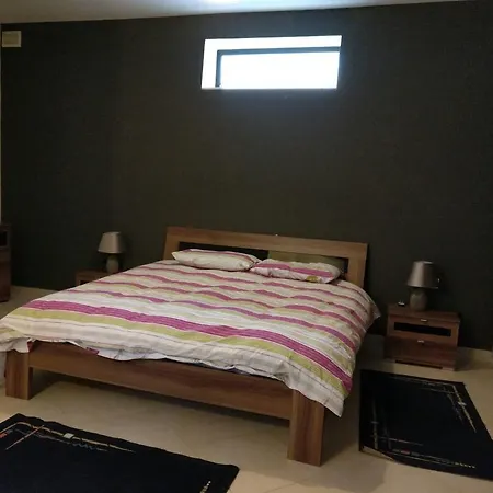 Apartamento Mandalay